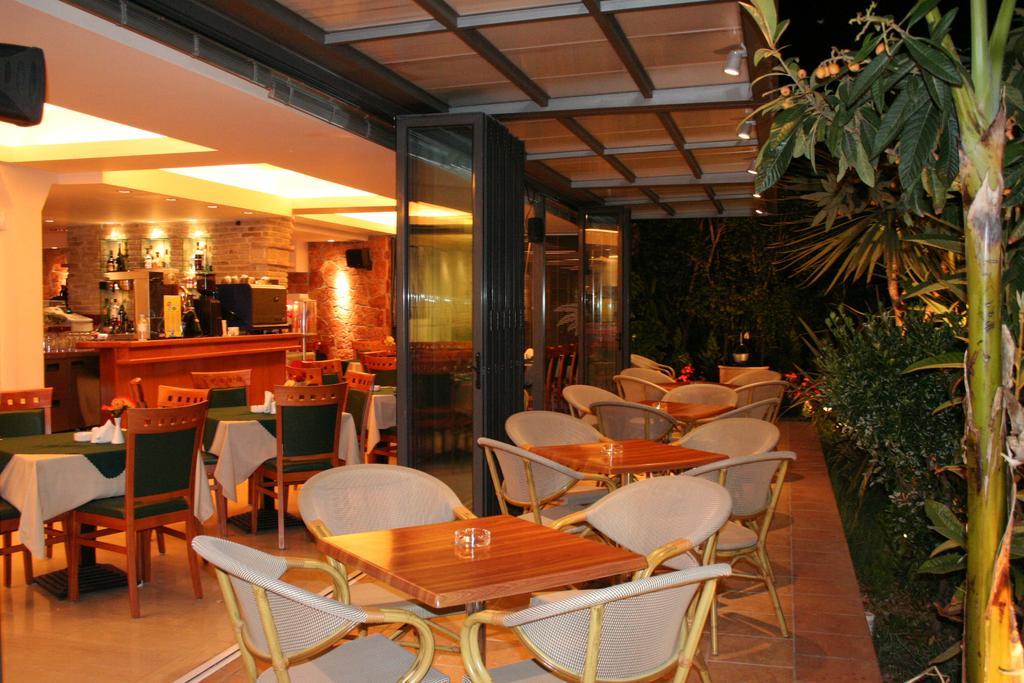 Paradise Lost Hotel-Apartments Толон Екстериор снимка